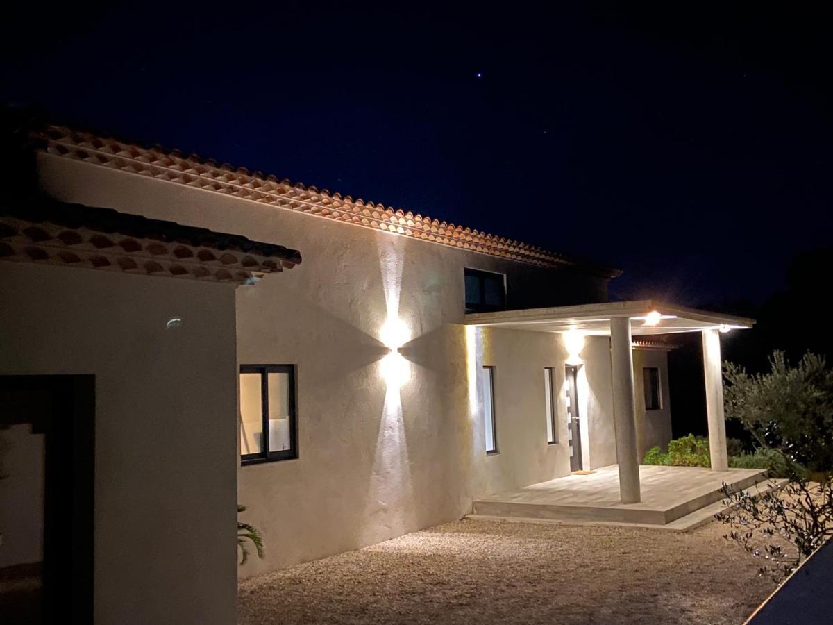 Magnifique Villa classée 4* meublé de tourisme Flassans-sur-Issole Esterno foto