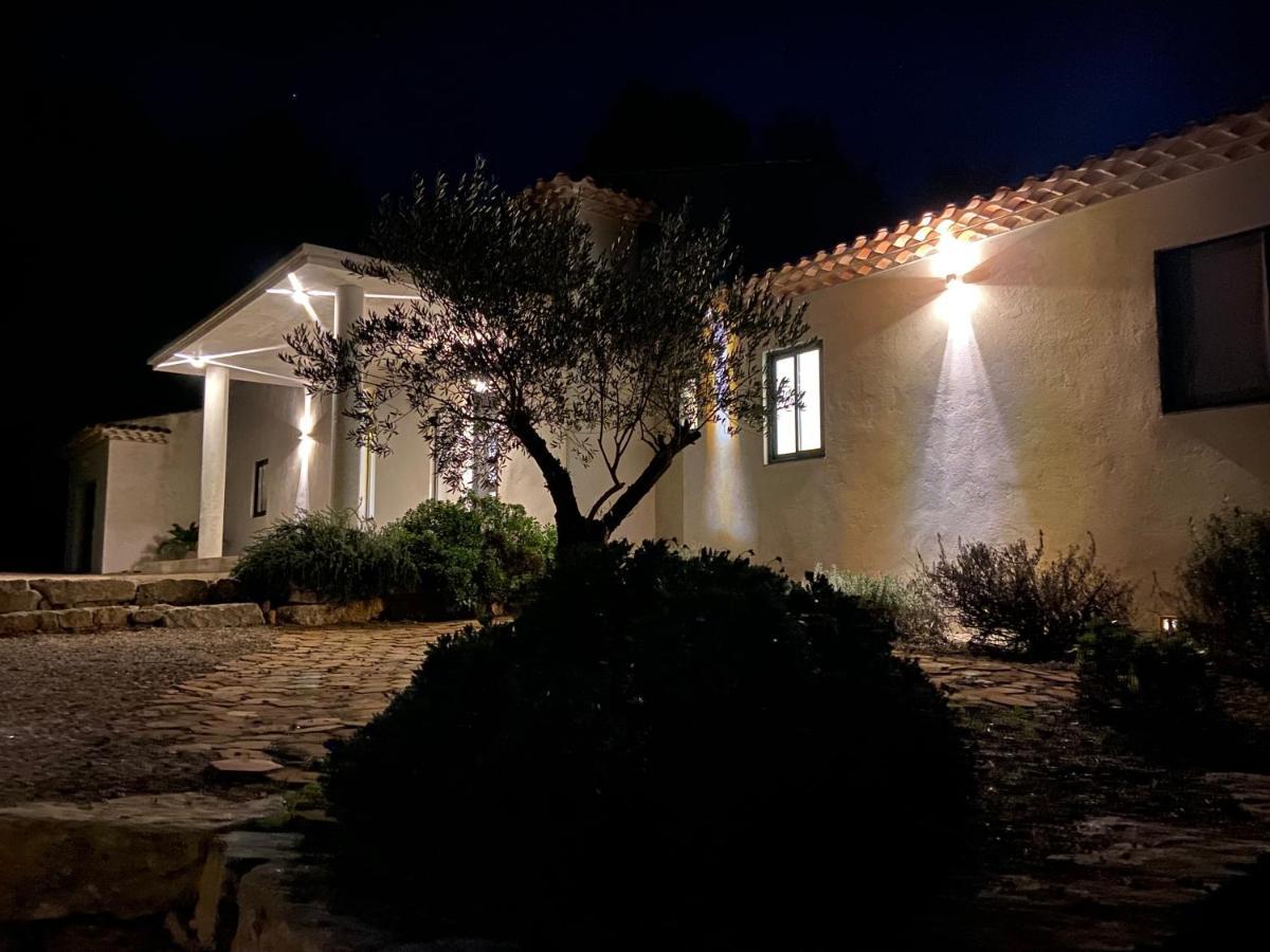 Magnifique Villa classée 4* meublé de tourisme Flassans-sur-Issole Esterno foto